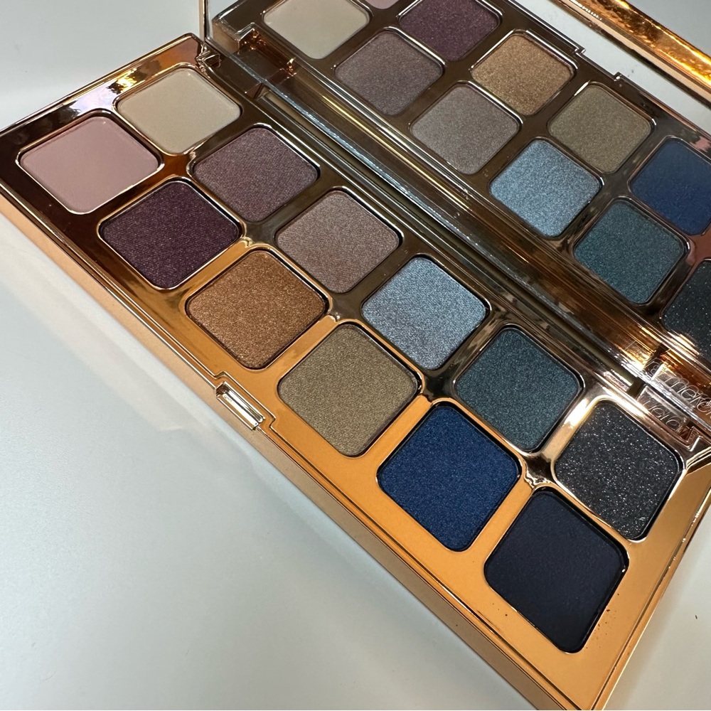 Laura Mercier Nights Out Eyeshadow Palette New Limited edition Jewel Tone